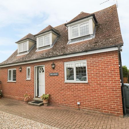 The Lodge Off High Street Hadleigh  외부 사진